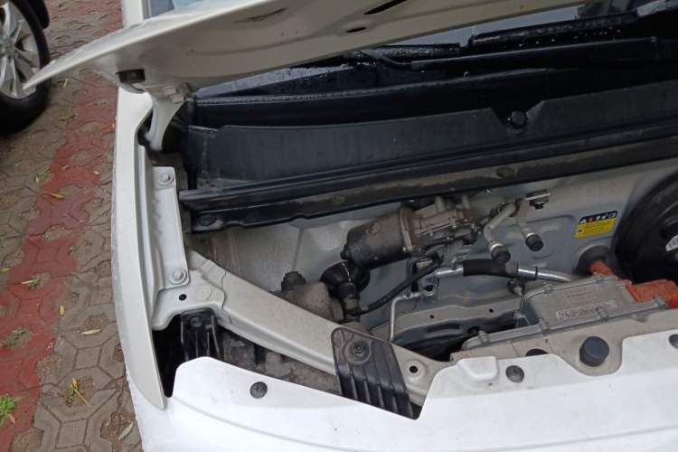 Used Wuling Hongguang MINIEV 2024 3rd Generation 215km Youth Edition Engine Bay Right