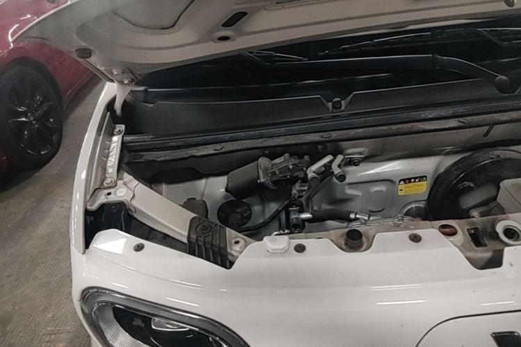 Used Wuling Hongguang MINIEV 2024 3rd Generation 215km Youth Edition Engine Bay Right
