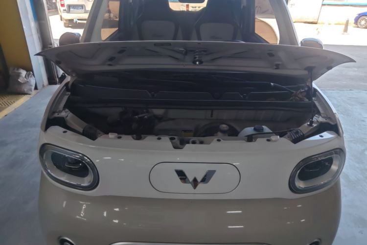 Used Wuling Hongguang MINIEV 2024 3rd Generation 215km Youth Edition Engine Bay