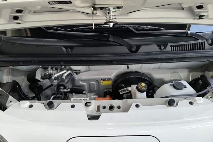 Used Wuling Hongguang MINIEV 2024 3rd Generation 215km Youth Edition Engine Bay