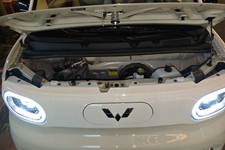 Used Wuling Hongguang MINIEV 2024 3rd Generation 215km Advanced Version Engine Bay