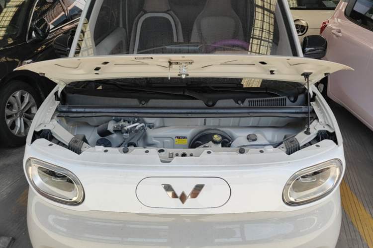 Used Wuling Hongguang MINIEV 2024 3rd Generation 215km Youth Edition Engine Bay