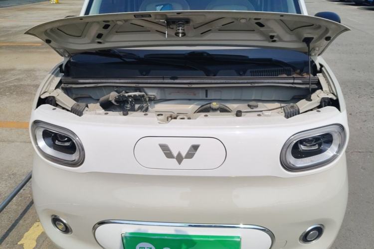 Used Wuling Hongguang MINIEV 2024 3rd Generation 215km Advanced Version Engine Bay