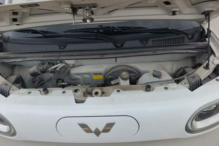 Used Wuling Hongguang MINIEV 2024 3rd Generation 215km Advanced Version Engine Bay