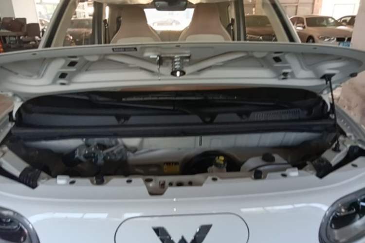 Used Wuling Hongguang MINIEV 2024 3rd Generation 215km Youth Edition Engine Bay