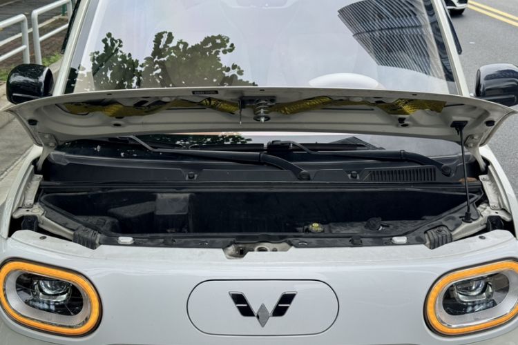 Used Wuling Hongguang MINIEV 2024 3rd Generation 215km Youth Edition Engine Bay