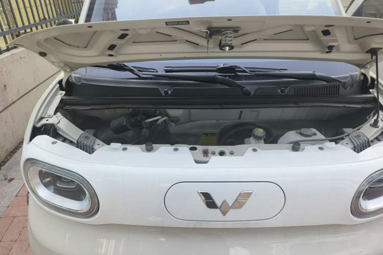 Used Wuling Hongguang MINIEV 2024 3rd Generation 215km Youth Edition Engine Bay