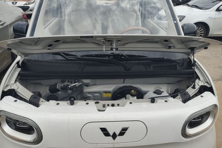 Used Wuling Hongguang MINIEV 2024 3rd Generation 215km Youth Edition Engine Bay