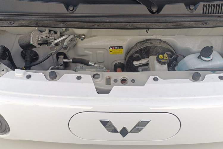 Used Wuling Hongguang MINIEV 2024 3rd Generation 215km Youth Edition Engine Bay