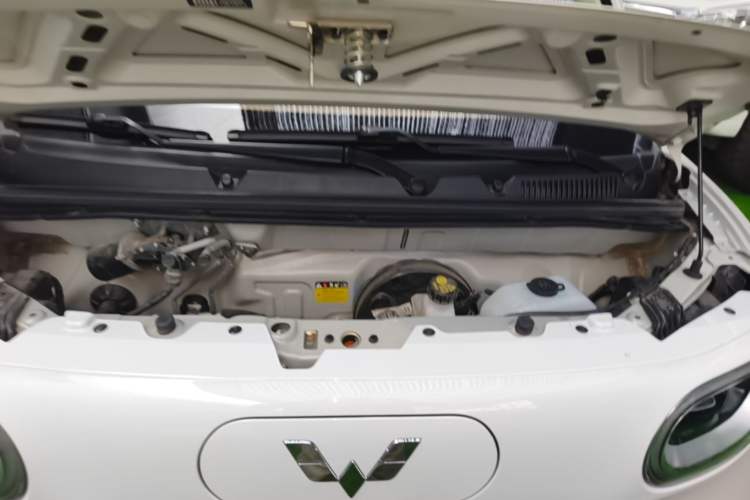Used Wuling Hongguang MINIEV 2024 3rd Generation 215km Youth Edition Engine Bay