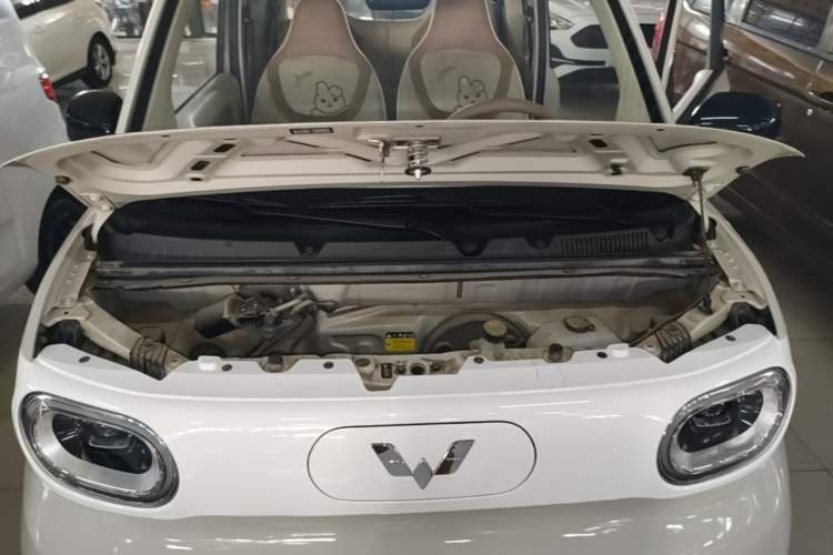 Used Wuling Hongguang MINIEV 2024 3rd Generation 215km Youth Edition Engine Bay