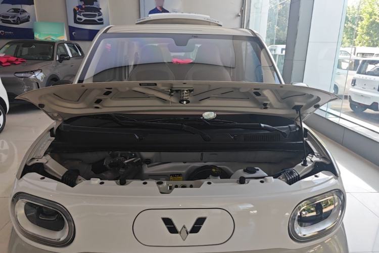 Used Wuling Hongguang MINIEV 2024 3rd Generation 215km Youth Edition Engine Bay