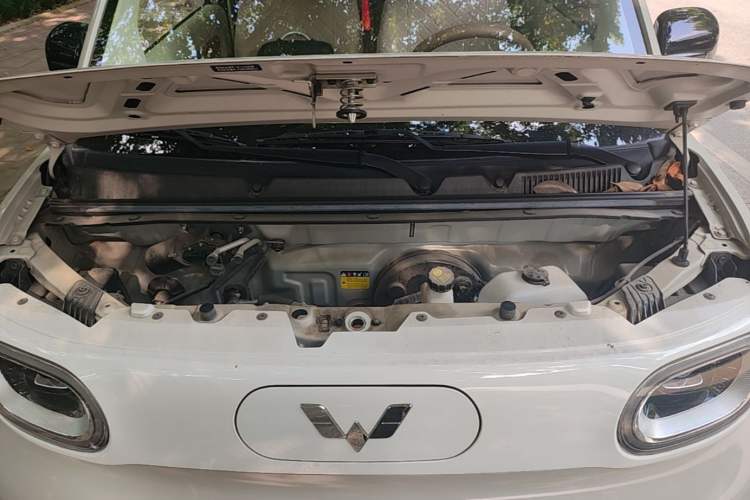 Used Wuling Hongguang MINIEV 2024 3rd Generation 215km Youth Edition Engine Bay