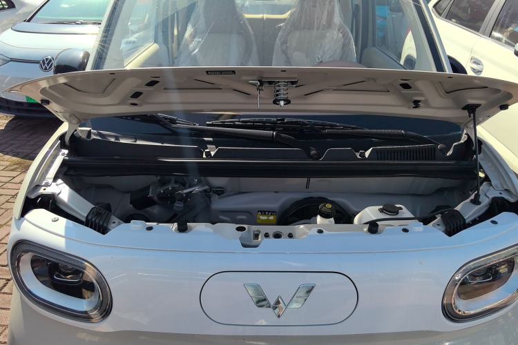 Used Wuling Hongguang MINIEV 2024 3rd Generation 215km Youth Edition Engine Bay