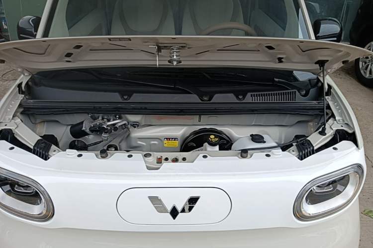 Used Wuling Hongguang MINIEV 2024 3rd Generation 215km Youth Edition Engine Bay