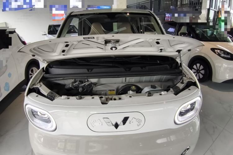 Used Wuling Hongguang MINIEV 2024 3rd Generation 215km Youth Edition Engine Bay