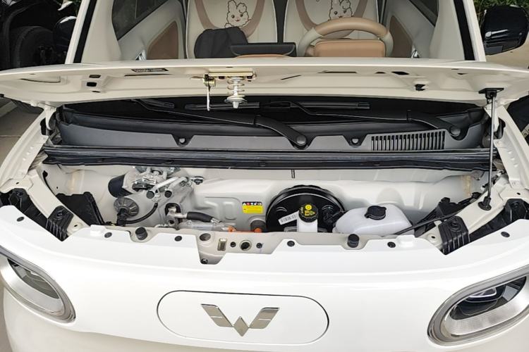Used Wuling Hongguang MINIEV 2024 3rd Generation 215km Youth Edition Engine Bay