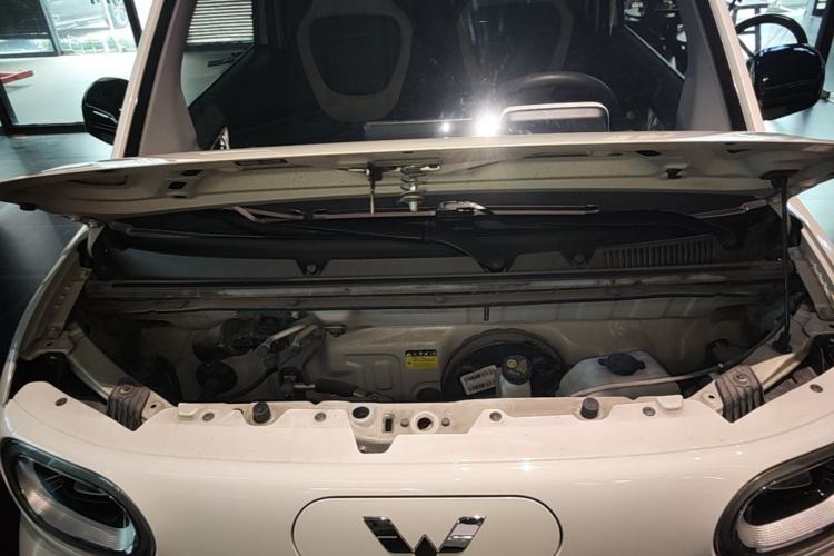 Used Wuling Hongguang MINIEV 2024 3rd Generation 215km Advanced Version Engine Bay