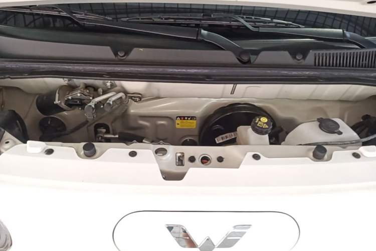 Used Wuling Hongguang MINIEV 2024 3rd Generation 215km Youth Edition Engine Bay