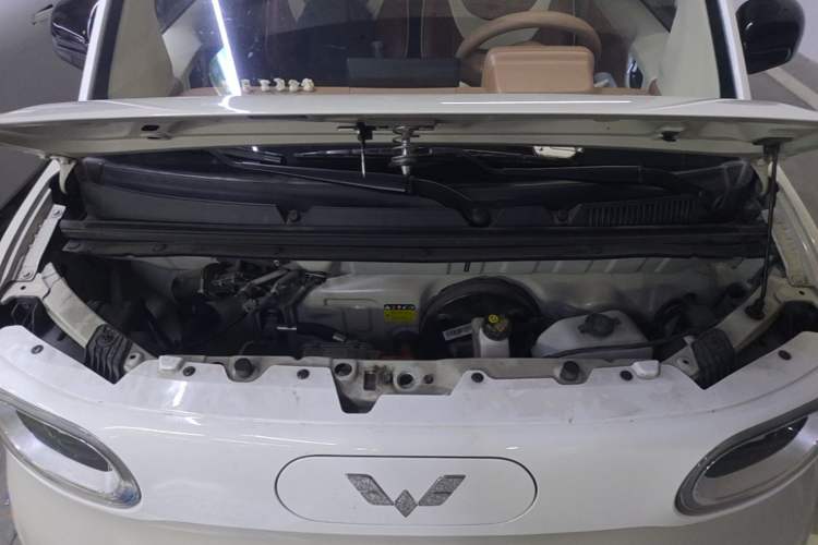 Used Wuling Hongguang MINIEV 2024 3rd Generation 215km Advanced Version Engine Bay
