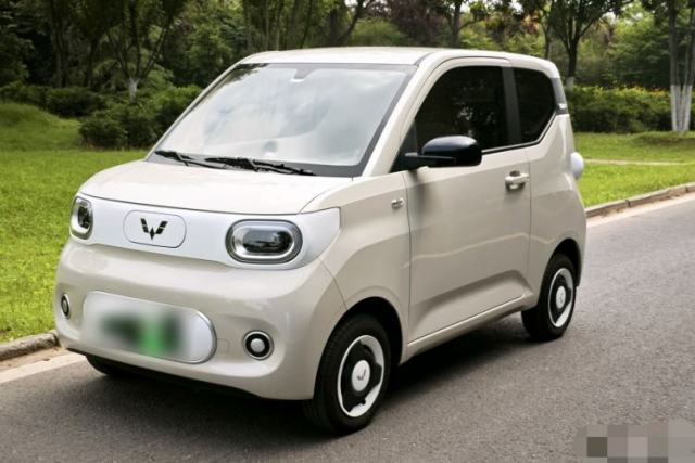Used Wuling Hongguang MINIEV 2024 3rd Generation 215km Advanced Version