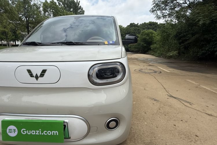 Used Wuling Hongguang MINIEV 2024 3rd Generation 215km Youth Edition Exterior 1