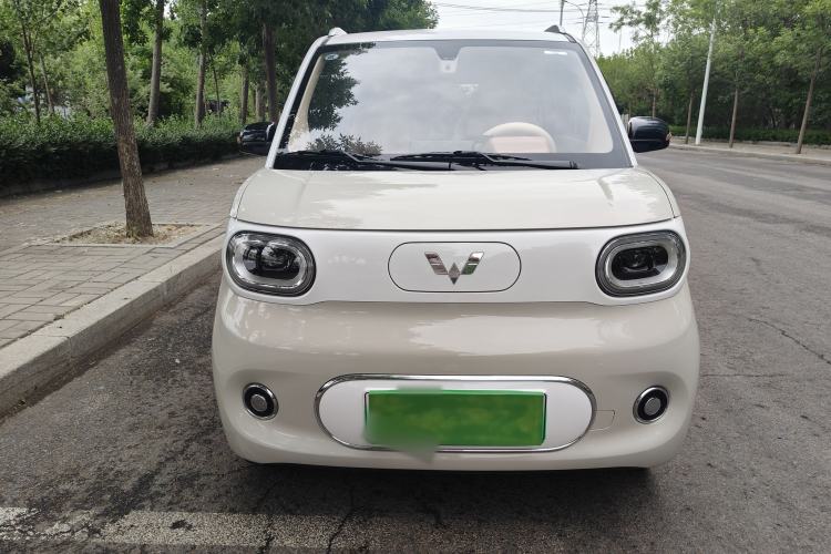 Used Wuling Hongguang MINIEV 2024 3rd Generation 215km Advanced Version Exterior 1