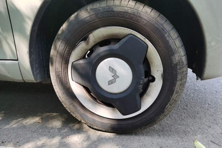 Used Wuling Hongguang MINIEV 2024 3rd Generation 215km Youth Edition Exterior 1
