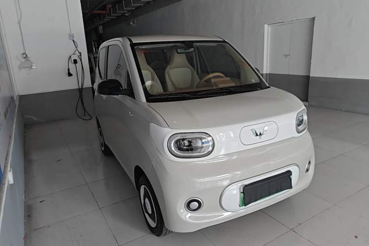 Used Wuling Hongguang MINIEV 2024 3rd Generation 215km Youth Edition Exterior 1