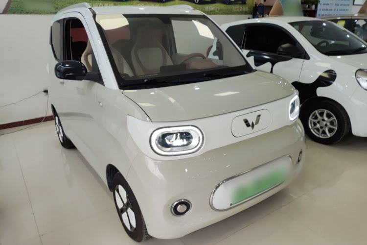 Used Wuling Hongguang MINIEV 2024 3rd Generation 215km Advanced Version Exterior 1