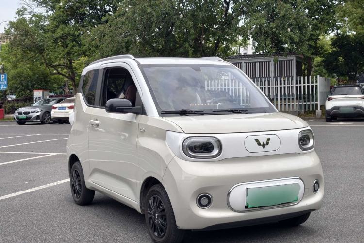 Used Wuling Hongguang MINIEV 2024 3rd Generation 215km Advanced Version Exterior 2