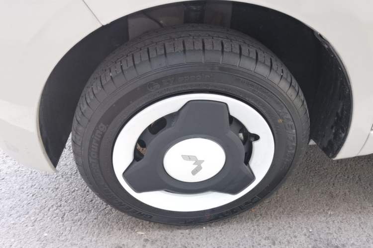 Used Wuling Hongguang MINIEV 2024 3rd Generation 215km Youth Edition Exterior 2