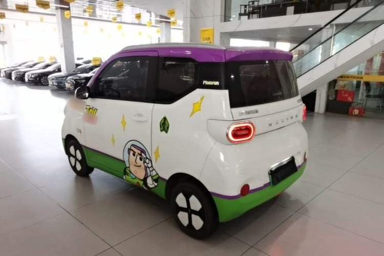 Used Wuling Hongguang MINIEV 2024 3rd Generation 215km Advanced Version Exterior 2