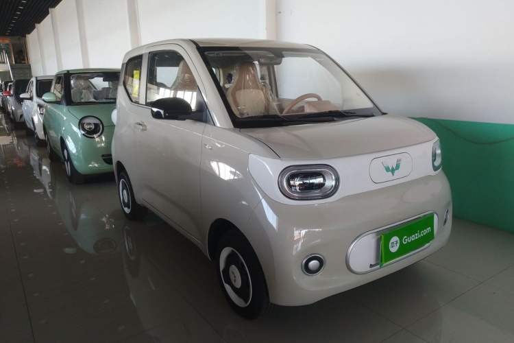 Used Wuling Hongguang MINIEV 2024 3rd Generation 215km Youth Edition Exterior 2