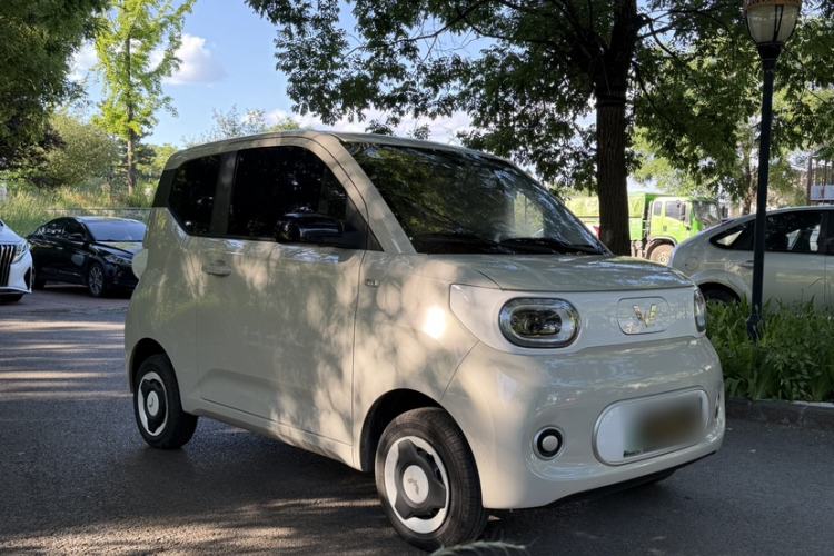 Used Wuling Hongguang MINIEV 2024 3rd Generation 215km Youth Edition Exterior 2