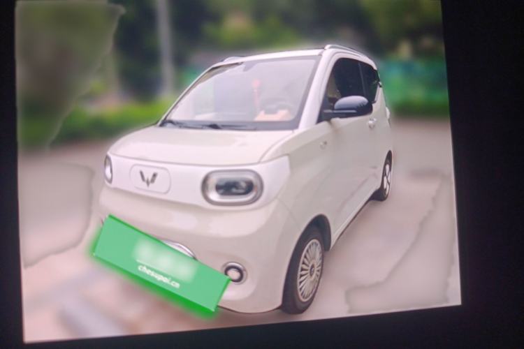 Used Wuling Hongguang MINIEV 2024 3rd Generation 215km Advanced Version Exterior 2