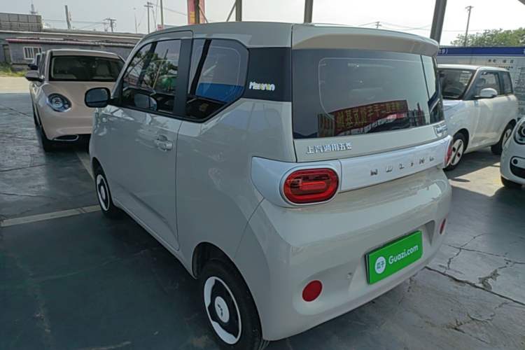 Used Wuling Hongguang MINIEV 2024 3rd Generation 215km Youth Edition Exterior 2