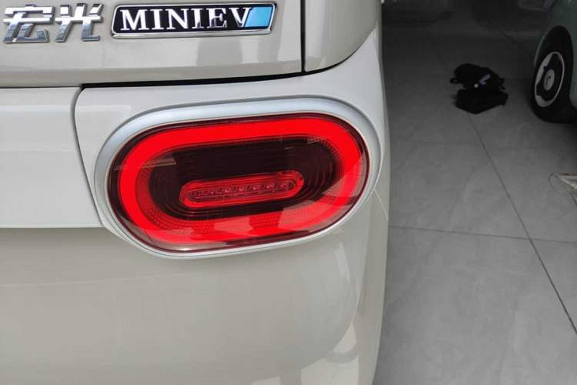 Used Wuling Hongguang MINIEV 2024 3rd Generation 215km Youth Edition Exterior 3