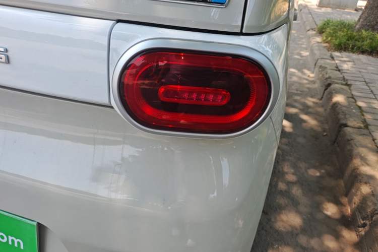 Used Wuling Hongguang MINIEV 2024 3rd Generation 215km Youth Edition Exterior 3