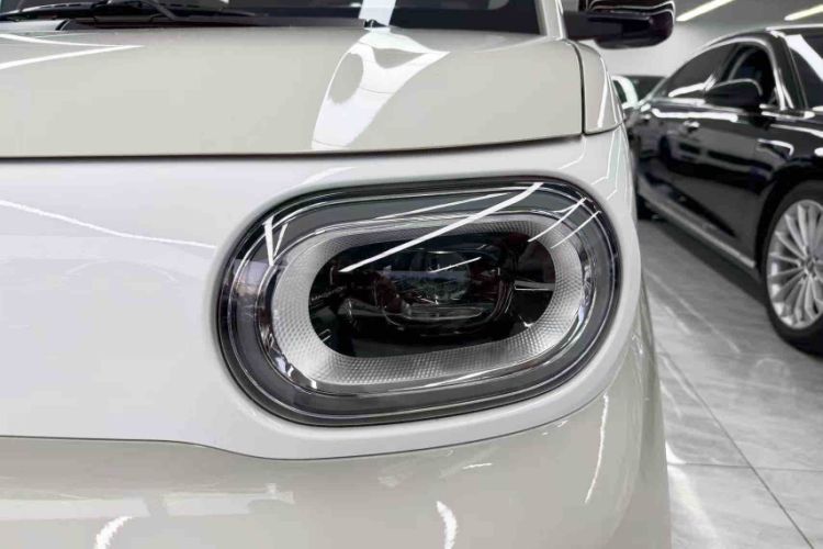 Used Wuling Hongguang MINIEV 2024 3rd Generation 215km Youth Edition Exterior 3