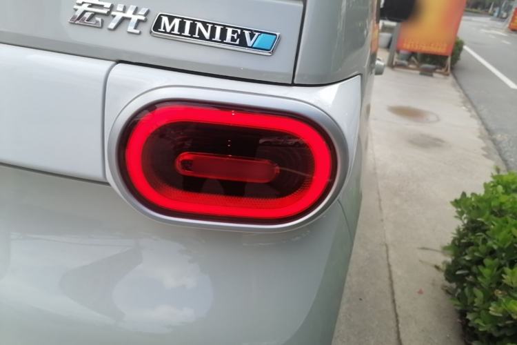 Used Wuling Hongguang MINIEV 2024 3rd Generation 215km Youth Edition Exterior 3
