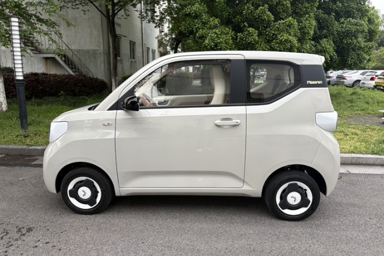 Used Wuling Hongguang MINIEV 2024 3rd Generation 215km Youth Edition Exterior 3