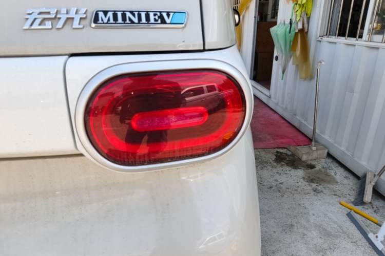 Used Wuling Hongguang MINIEV 2024 3rd Generation 215km Youth Edition Exterior 3