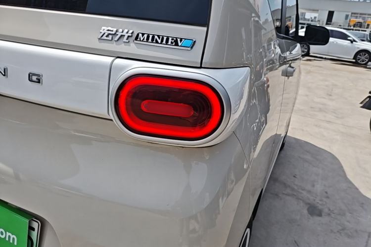 Used Wuling Hongguang MINIEV 2024 3rd Generation 215km Youth Edition Exterior 3