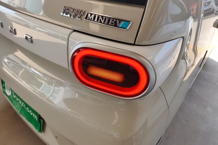 Used Wuling Hongguang MINIEV 2024 3rd Generation 215km Youth Edition Exterior 3