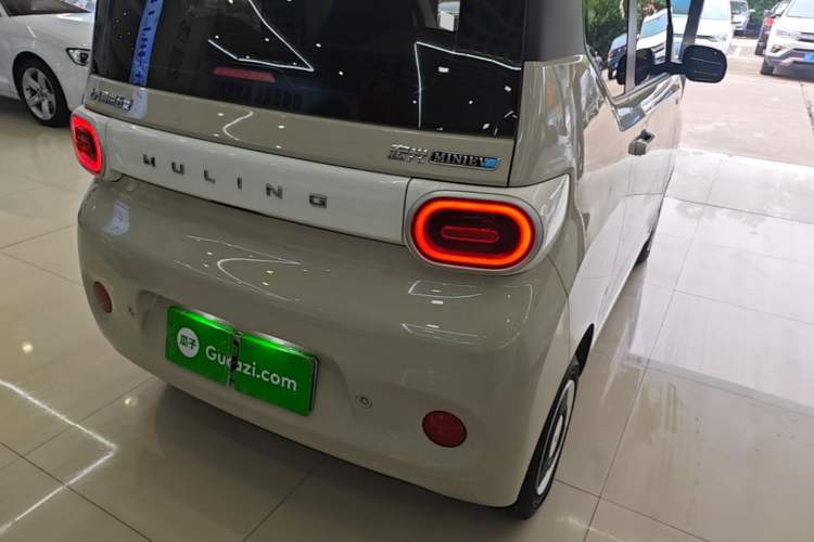 Used Wuling Hongguang MINIEV 2024 3rd Generation 215km Youth Edition Exterior 3