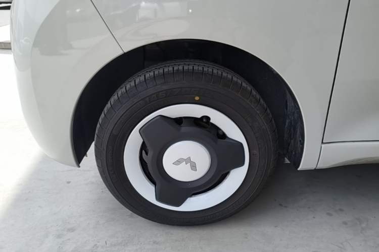Used Wuling Hongguang MINIEV 2024 3rd Generation 215km Youth Edition Exterior 4