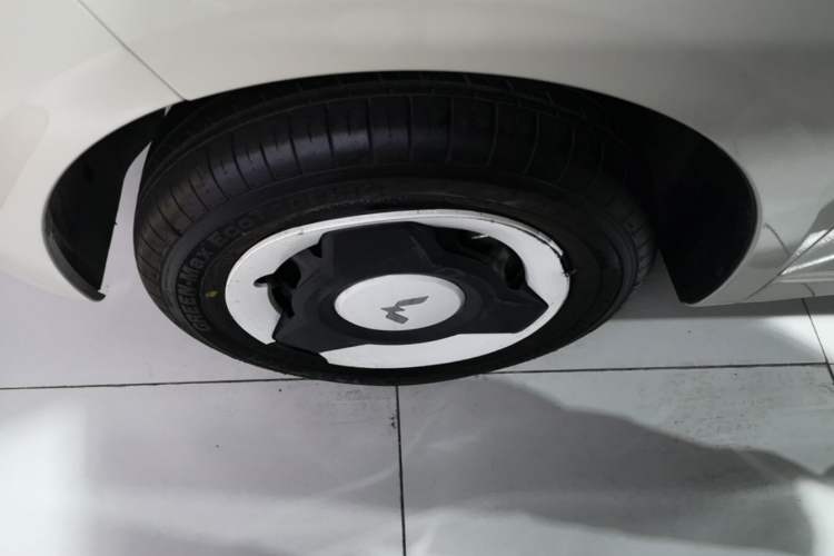Used Wuling Hongguang MINIEV 2024 3rd Generation 215km Youth Edition Exterior 4