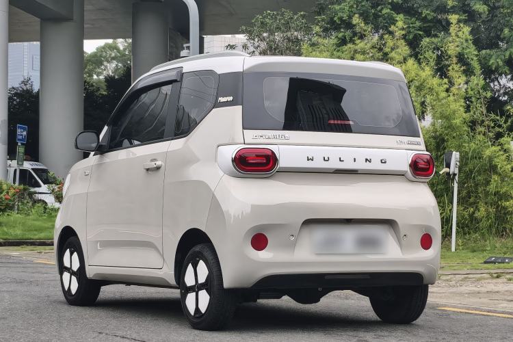 Used Wuling Hongguang MINIEV 2024 3rd Generation 215km Advanced Version Exterior 4