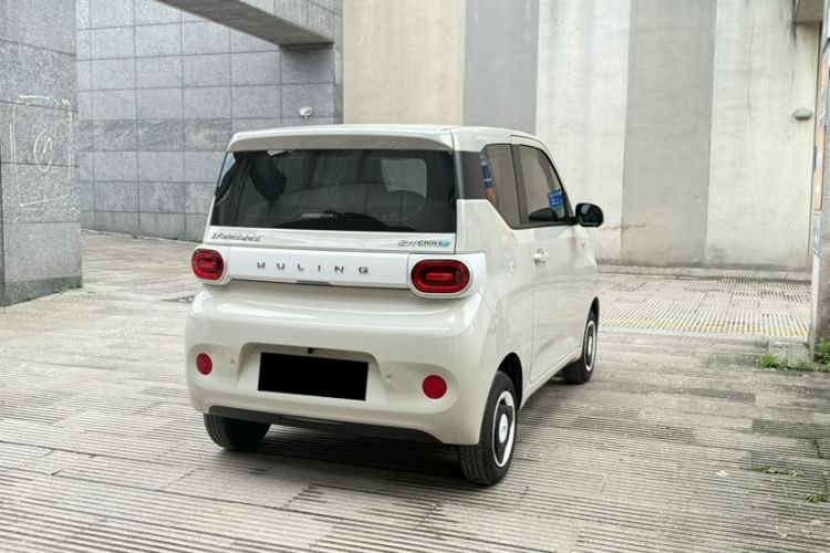 Used Wuling Hongguang MINIEV 2024 3rd Generation 215km Youth Edition Exterior 4